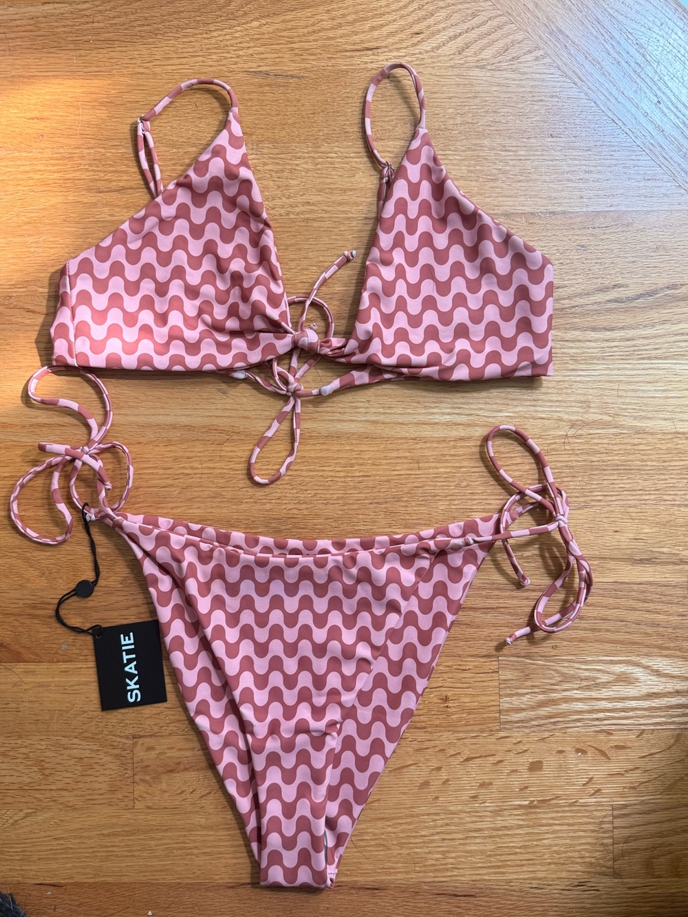 Skatie Bikini in Slater - 1 top & 2 bottoms